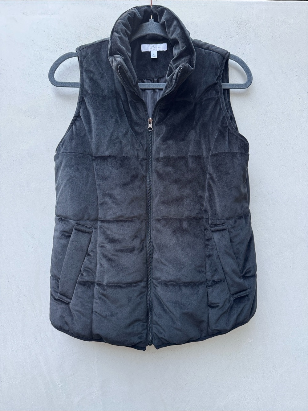 New Directions Velvet Feel Puffer Vest Black Quilted Zip Mock Neck Womens L